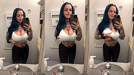 hige tits Riae is having a great time filming herself in the shower